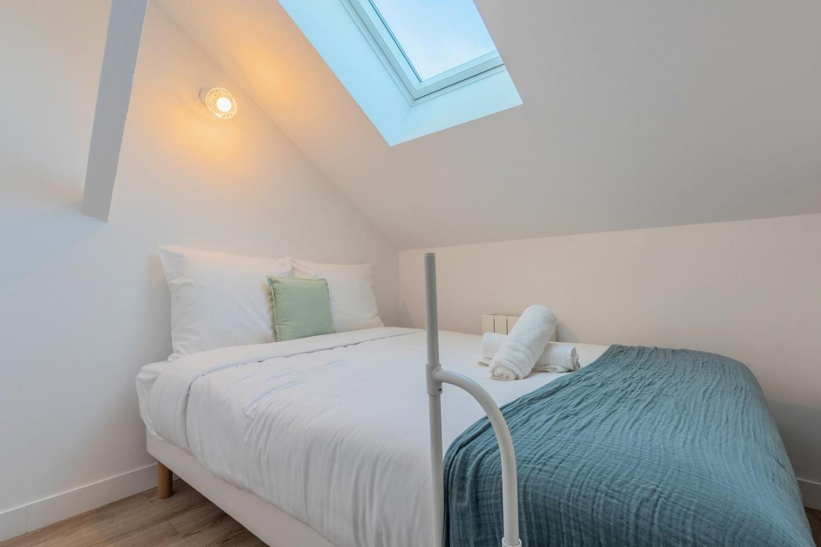 1 Bedroom Duplex Apartment, With Parking Tourcoing Dış mekan fotoğraf