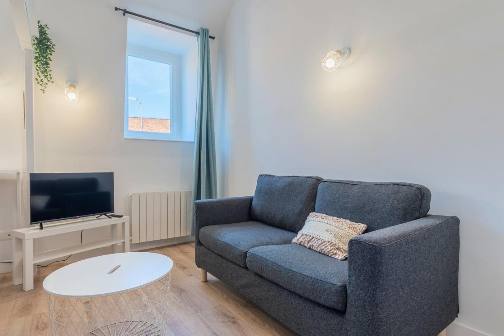 1 Bedroom Duplex Apartment, With Parking Tourcoing Dış mekan fotoğraf